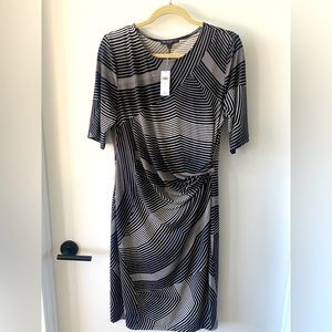 Banana Republic side ruched dress